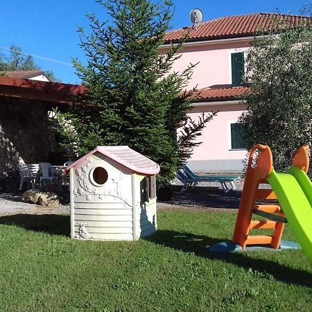 Appartamento Tra Gli Ulivi Molino Nuovo  ภายนอก รูปภาพ